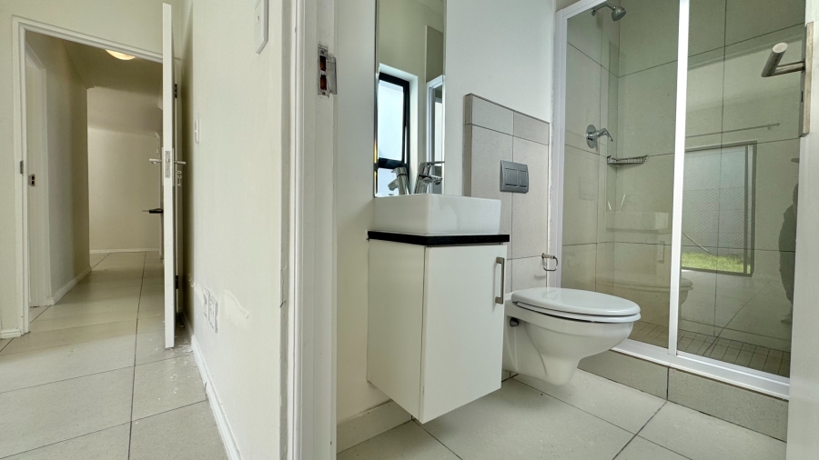3 Bedroom Property for Sale in Aan de Wijnlanden Western Cape
